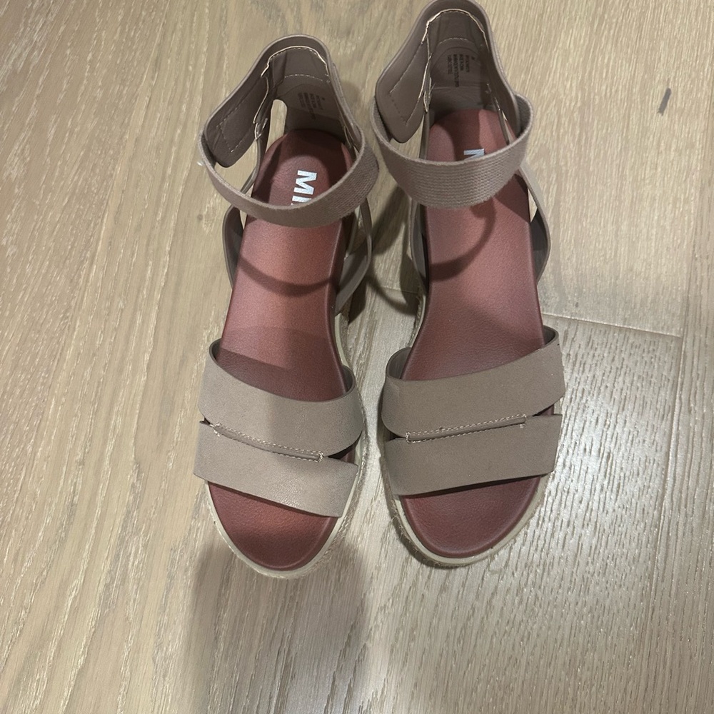 MIA Tan Women's Sandals